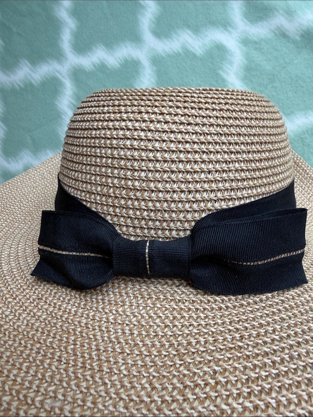 Jones New York Natural Straw Sun Hat with Black Ribbon Bow - Picture 3 of 7